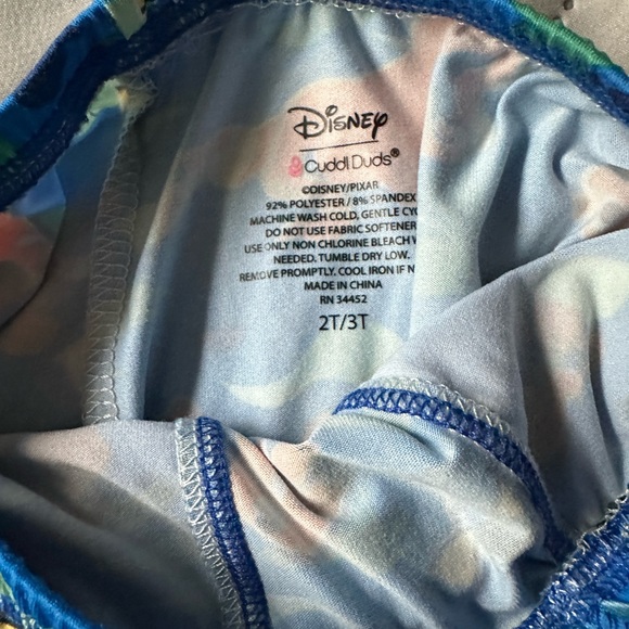 Nemo dory  2/3 cuddle duds pajama/base layer - Picture 4 of 4